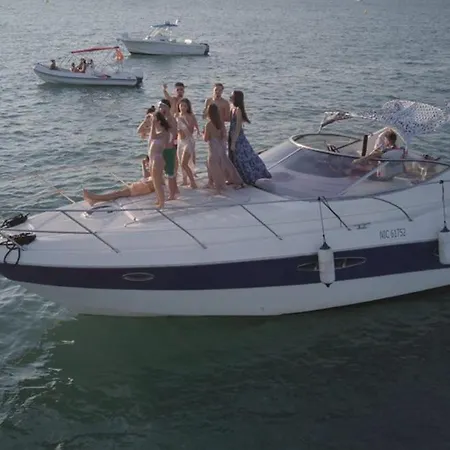 ספינת מלון Experience Luxueuse Sur Un Yacht *