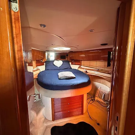 Experience Luxueuse Sur Un Yacht *